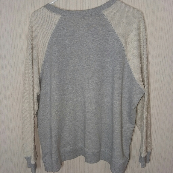 Michael Michael Kors Raglan Sleeve Sweater - Picture 2 of 6